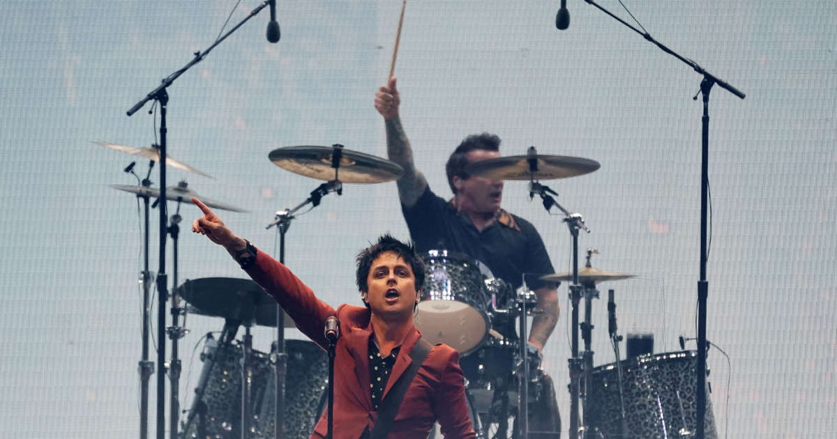 Green Day Huỷ Concert Tại Nga Do Tình Hình Xung Đột Với Ukraine