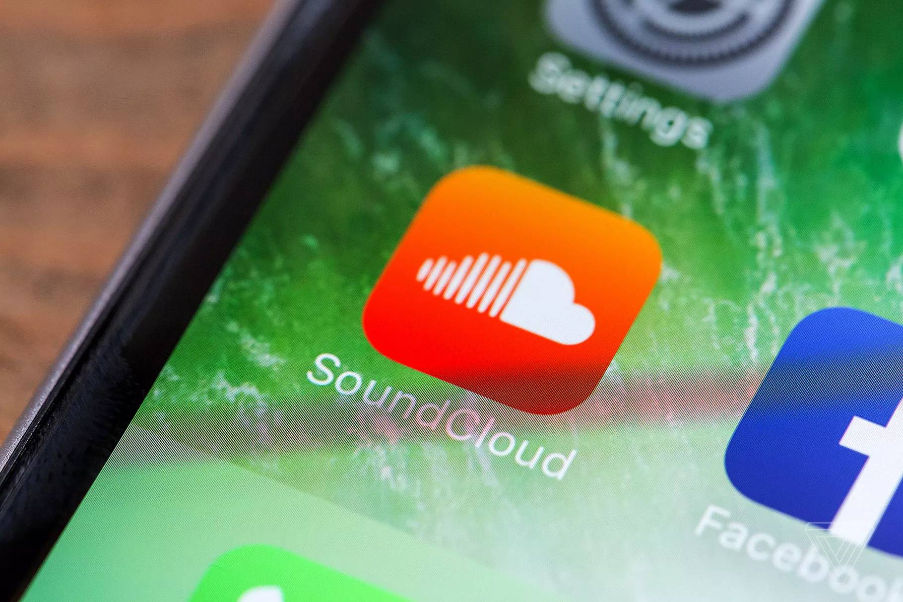 SoundCloud Cho Phép Livestream Mix Nhạc Ngay Trên Dịch Vụ Của Mình