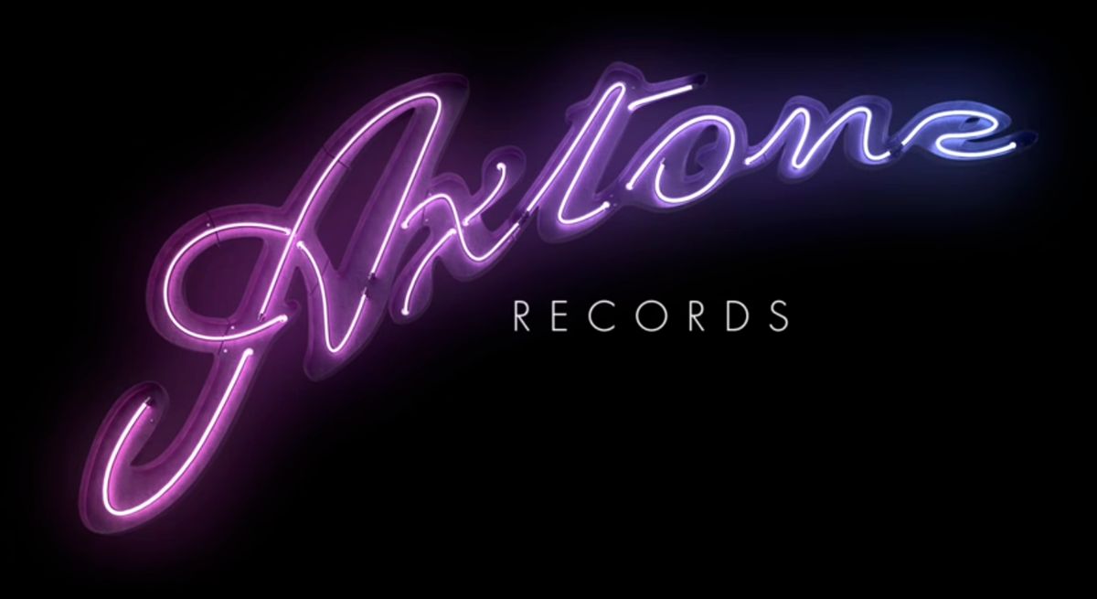 Axtone Records Chia Tay Series 