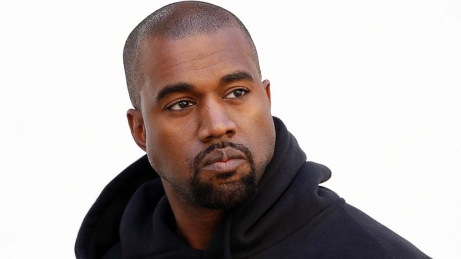 Kanye West Để Lộ Thông Tin Album Mới ?