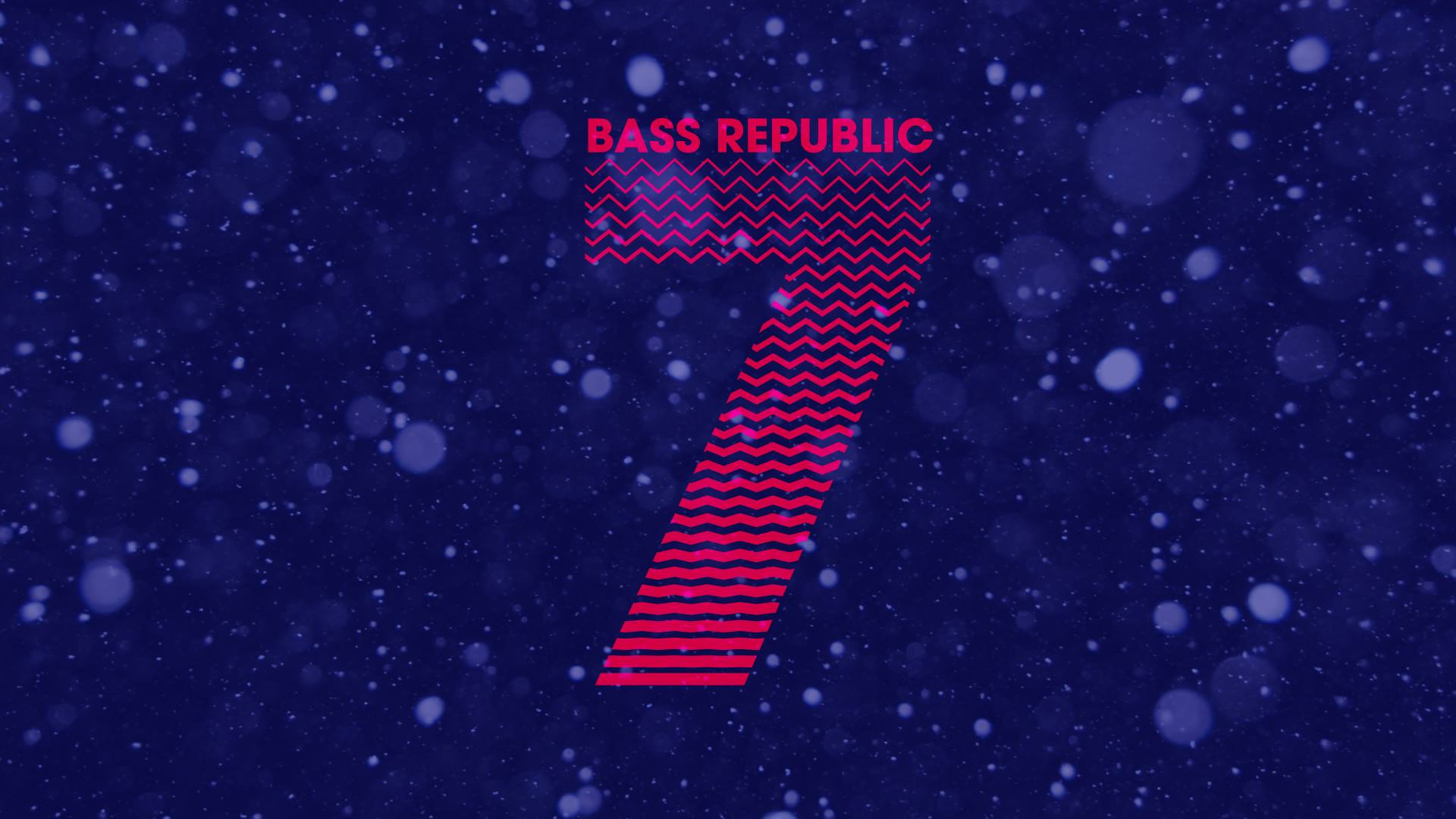 Bass Republic 7 tuổi - Lush Front Room