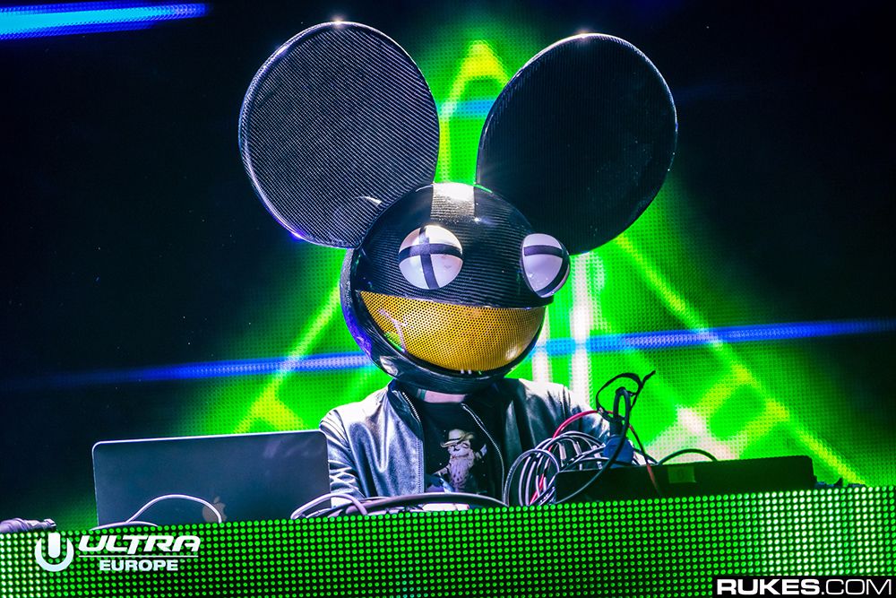[ENGLISH] deadmau5 To Play At The Toilet [Event Hanoi]