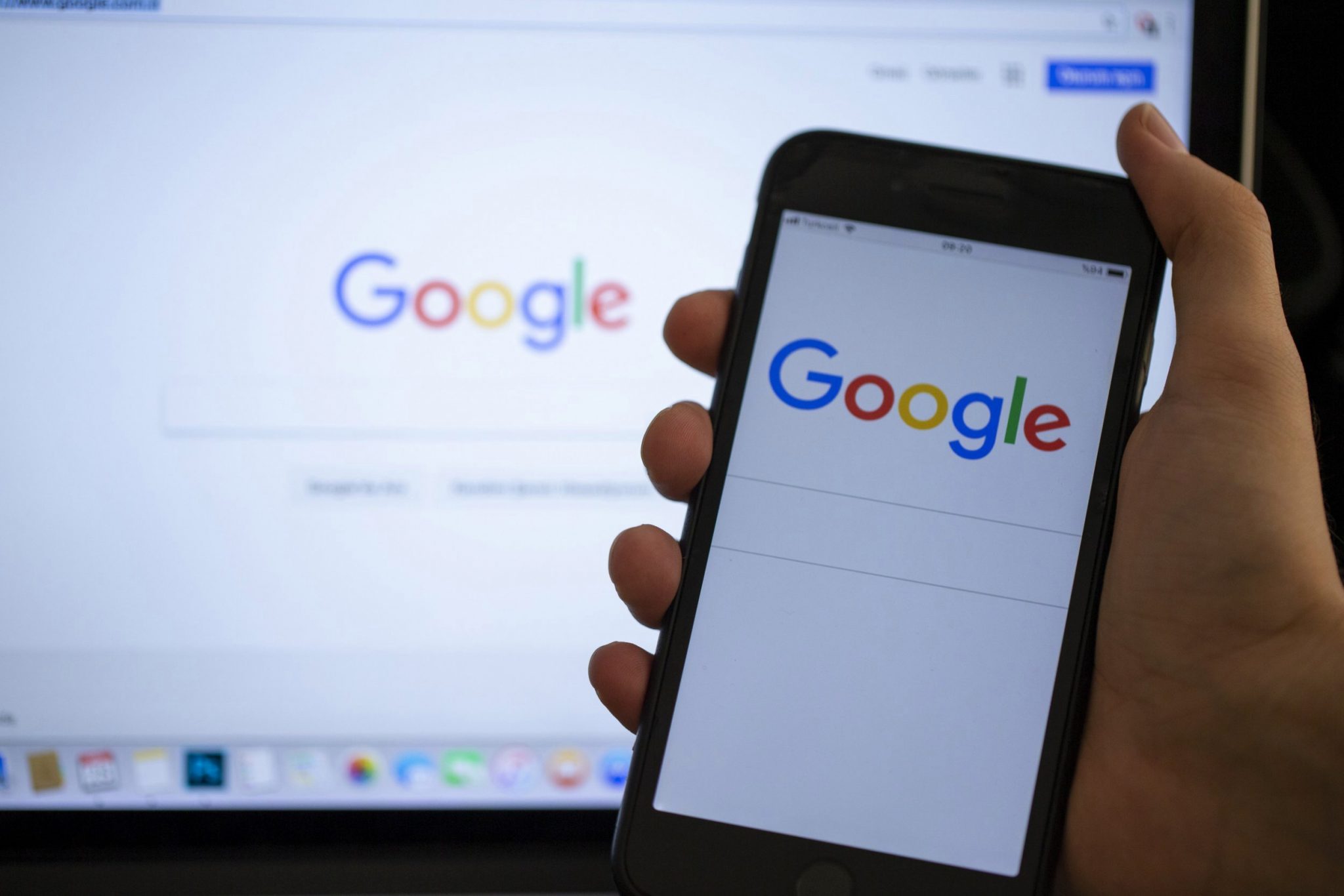 Top 10 Từ Khoá Được Tìm Kiếm Nhiều Nhất Trên Google Năm 2019