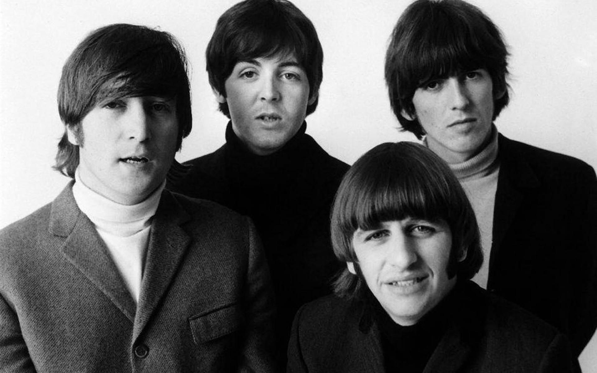 Bài Phỏng Vấn Chưa Từng Được Công Bố Của The Beatles Được Đấu Giá Dưới Dạng NFT