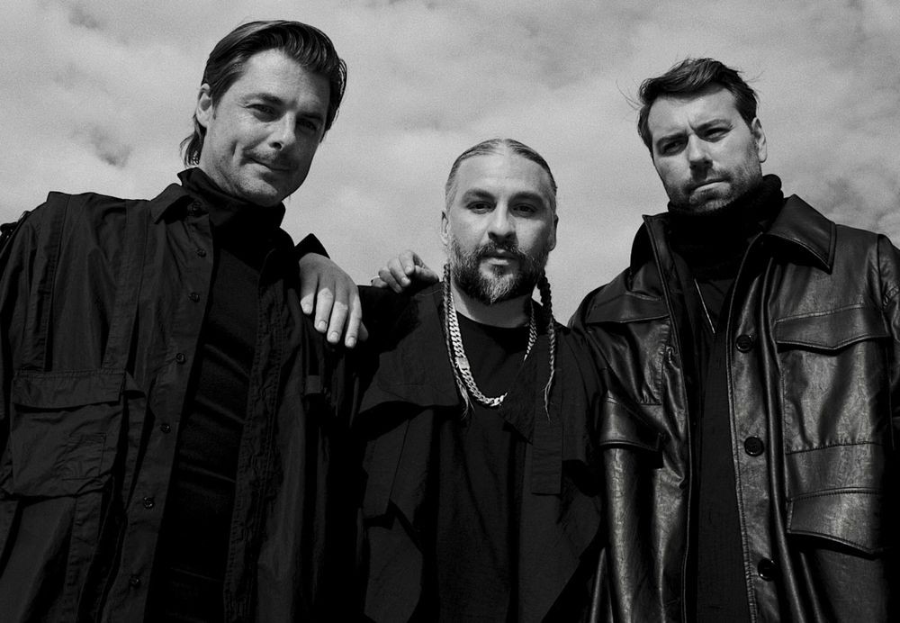 Hai Thành Viên Của Swedish House Mafia Xác Nhận Dương Tính Với COVID-19