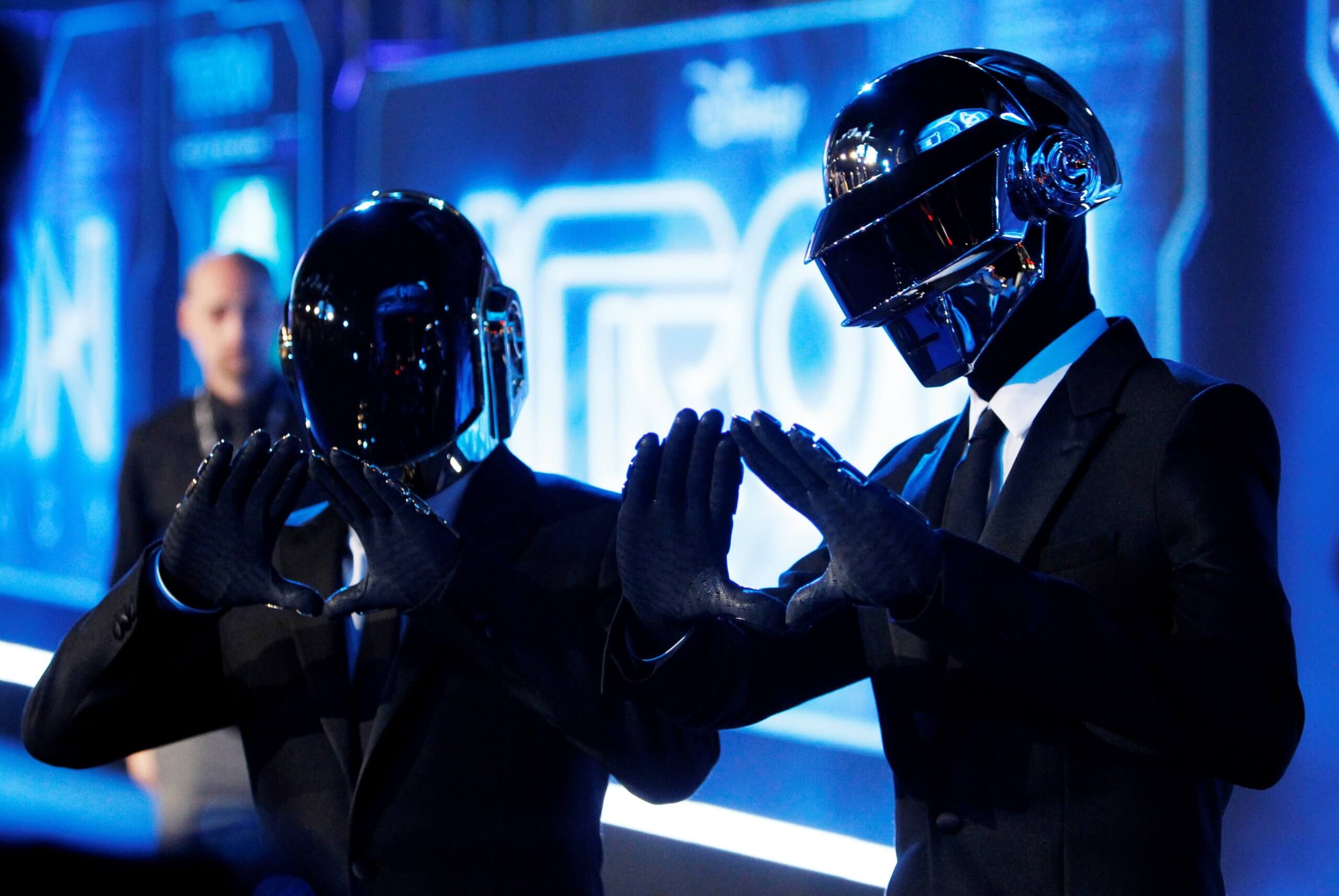 Chính Phủ Anh Đã Từ Chối Lời Thỉnh Cầu Đưa Daft Punk Trở Lại