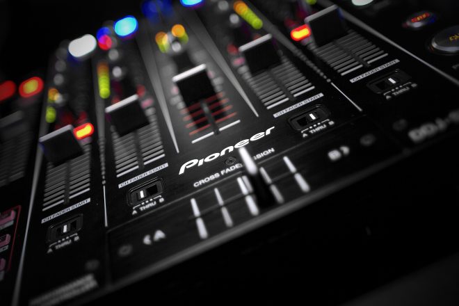 Pioneer DJ Ra Mắt App Thu Âm Trực Tiếp Từ Mixer Bằng Điện Thoại